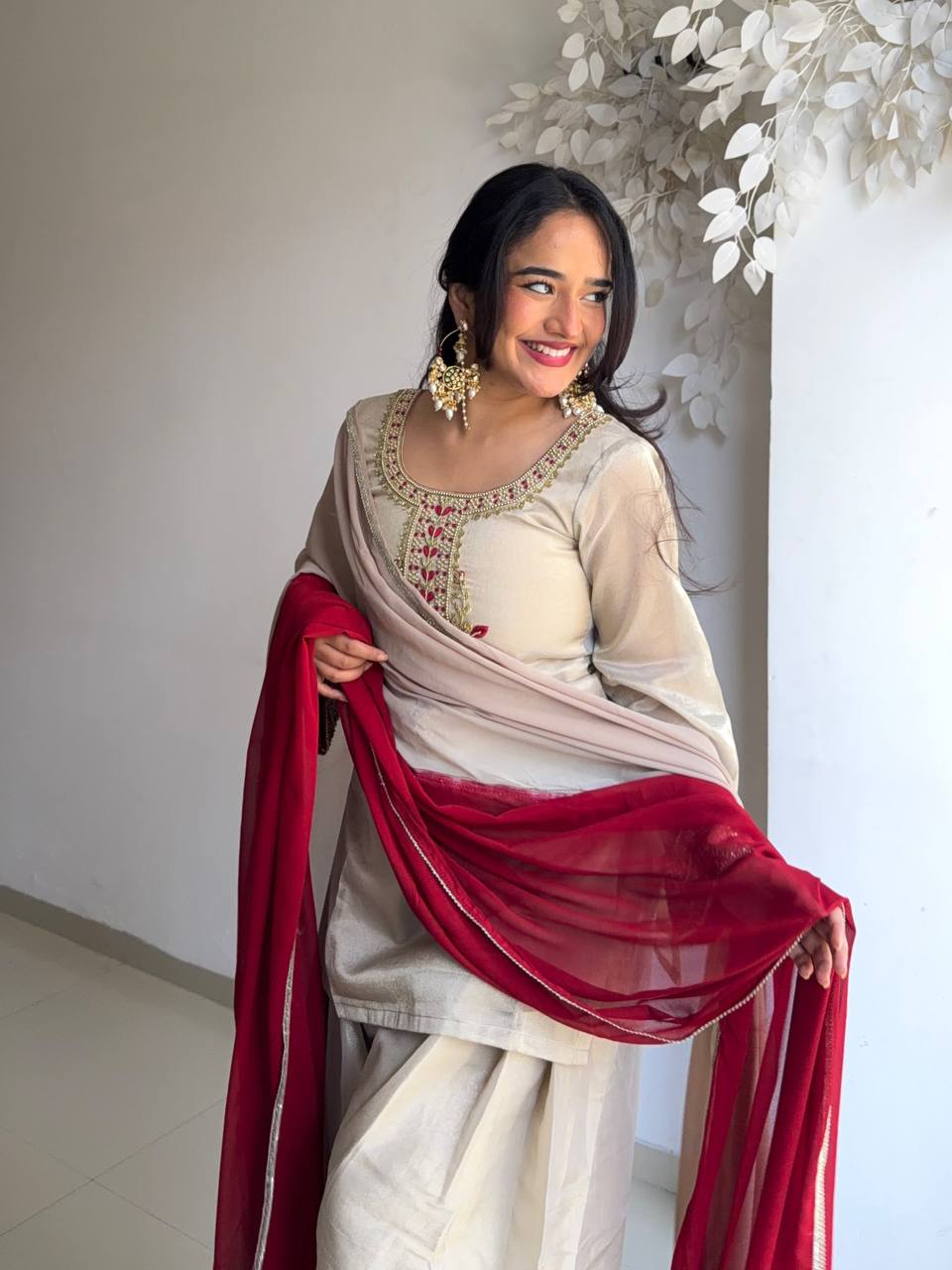 Elmira Organza Embroidered Farshi Set